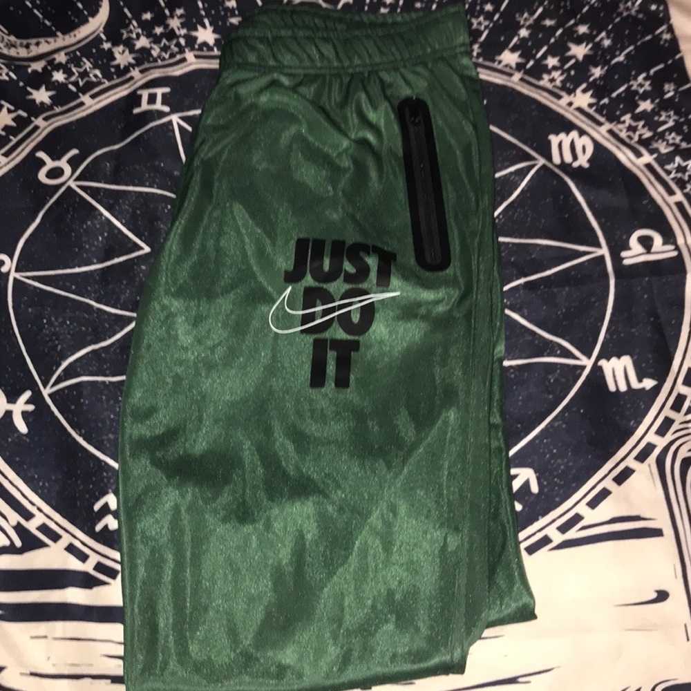 Nike Joggers